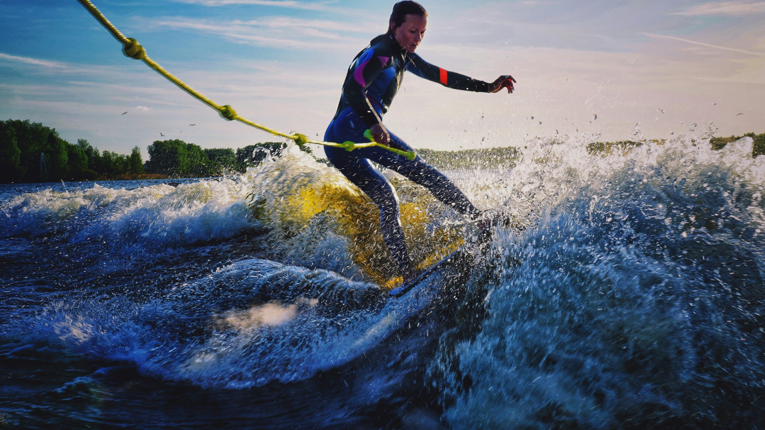 Discover Unforgettable Water Skiing and Boating Experiences